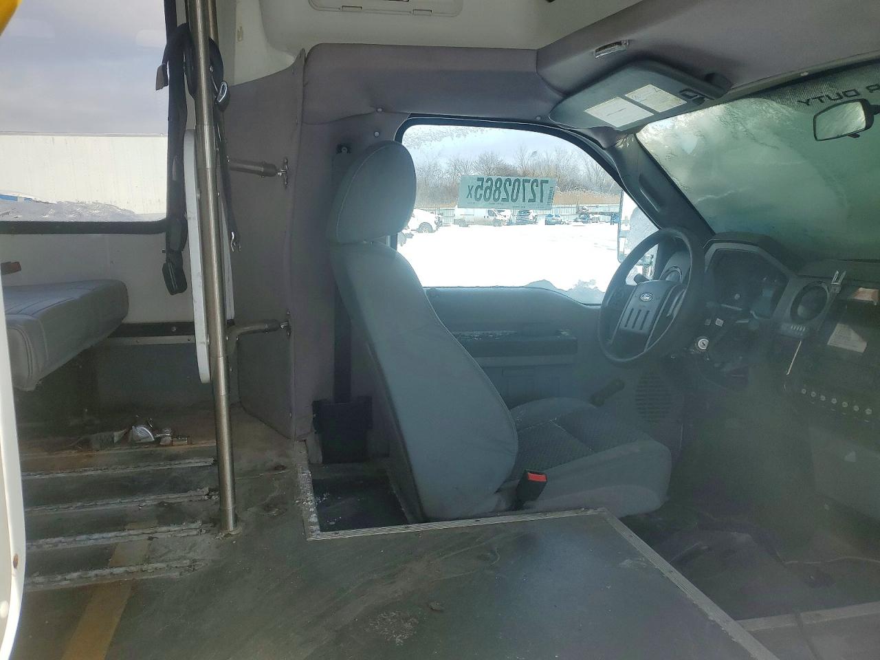 Ford F-550 Super Duty