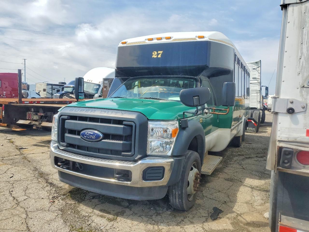 Ford F-550 Super Duty