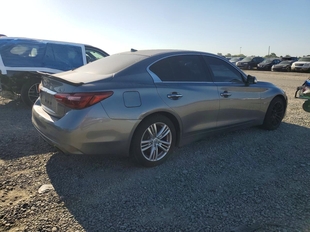 INFINITI Q50 3.0t L 3.0t Luxe