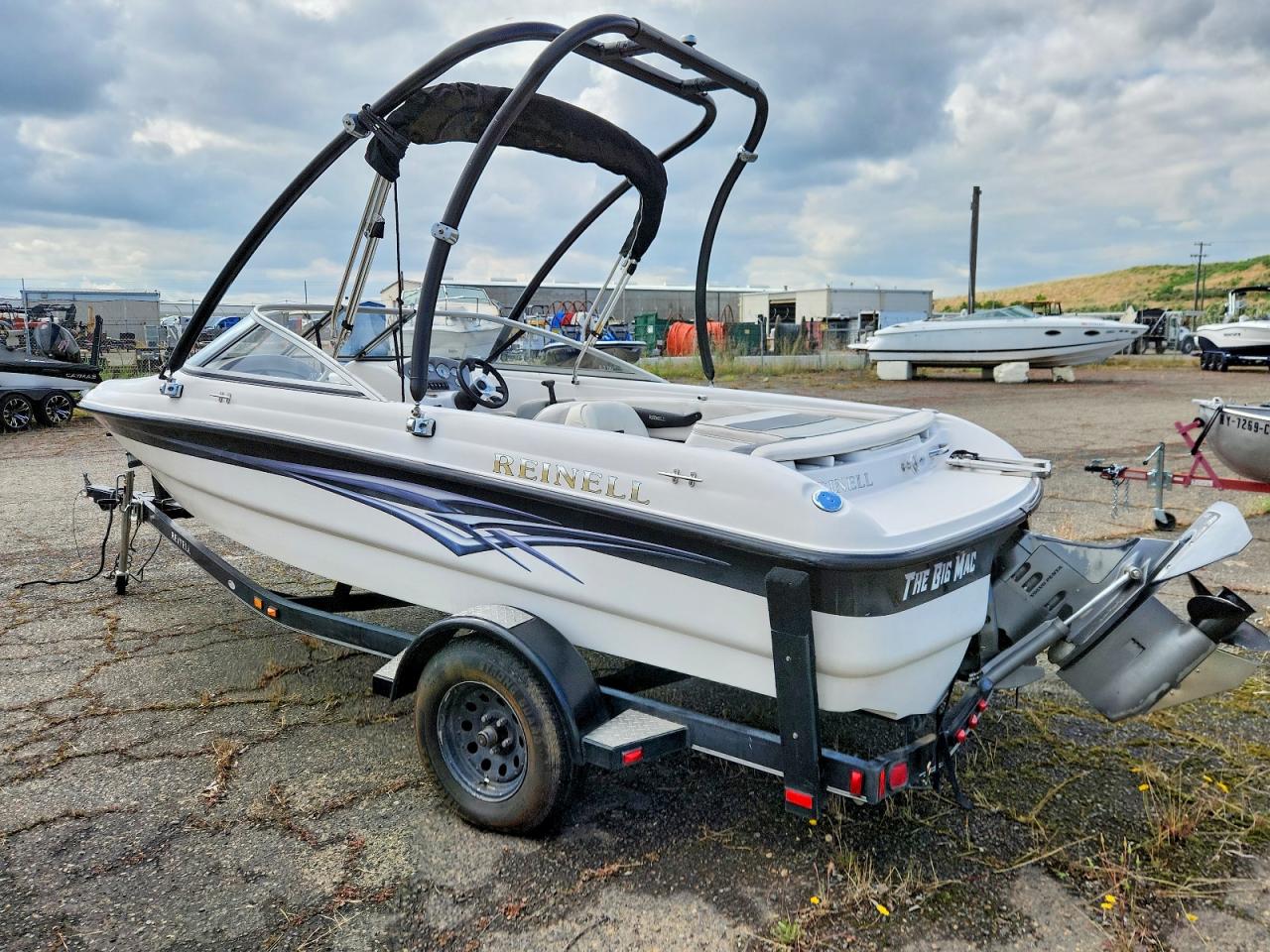 Reinell Boat 185ls