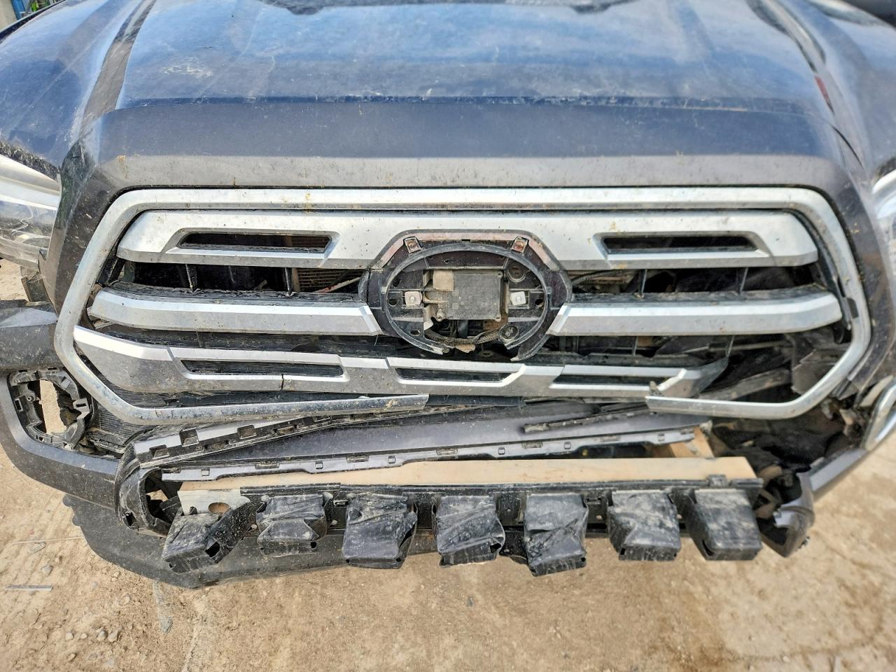 Toyota Tacoma Limited