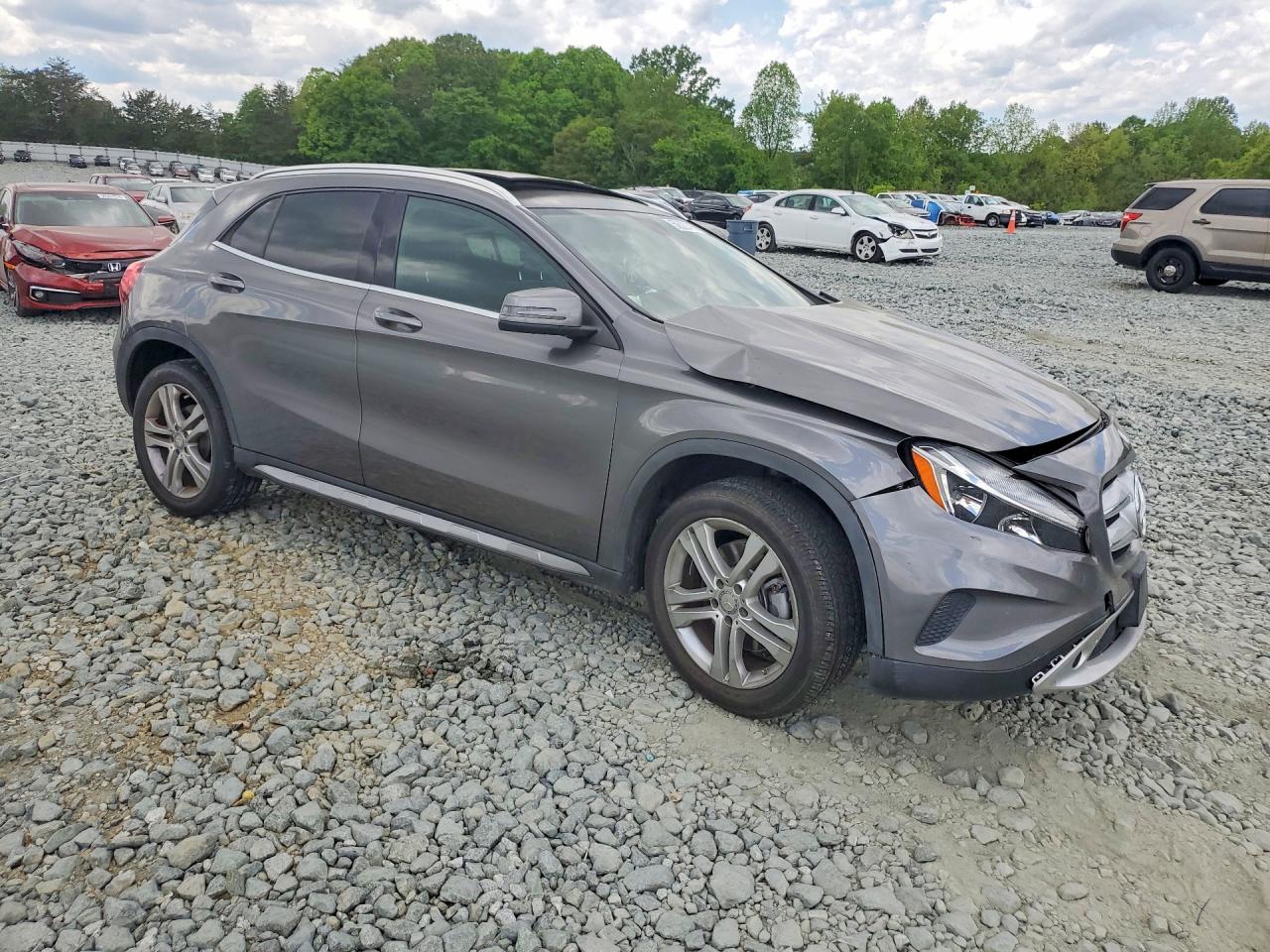 Mercedes-Benz GLA 250 4matic