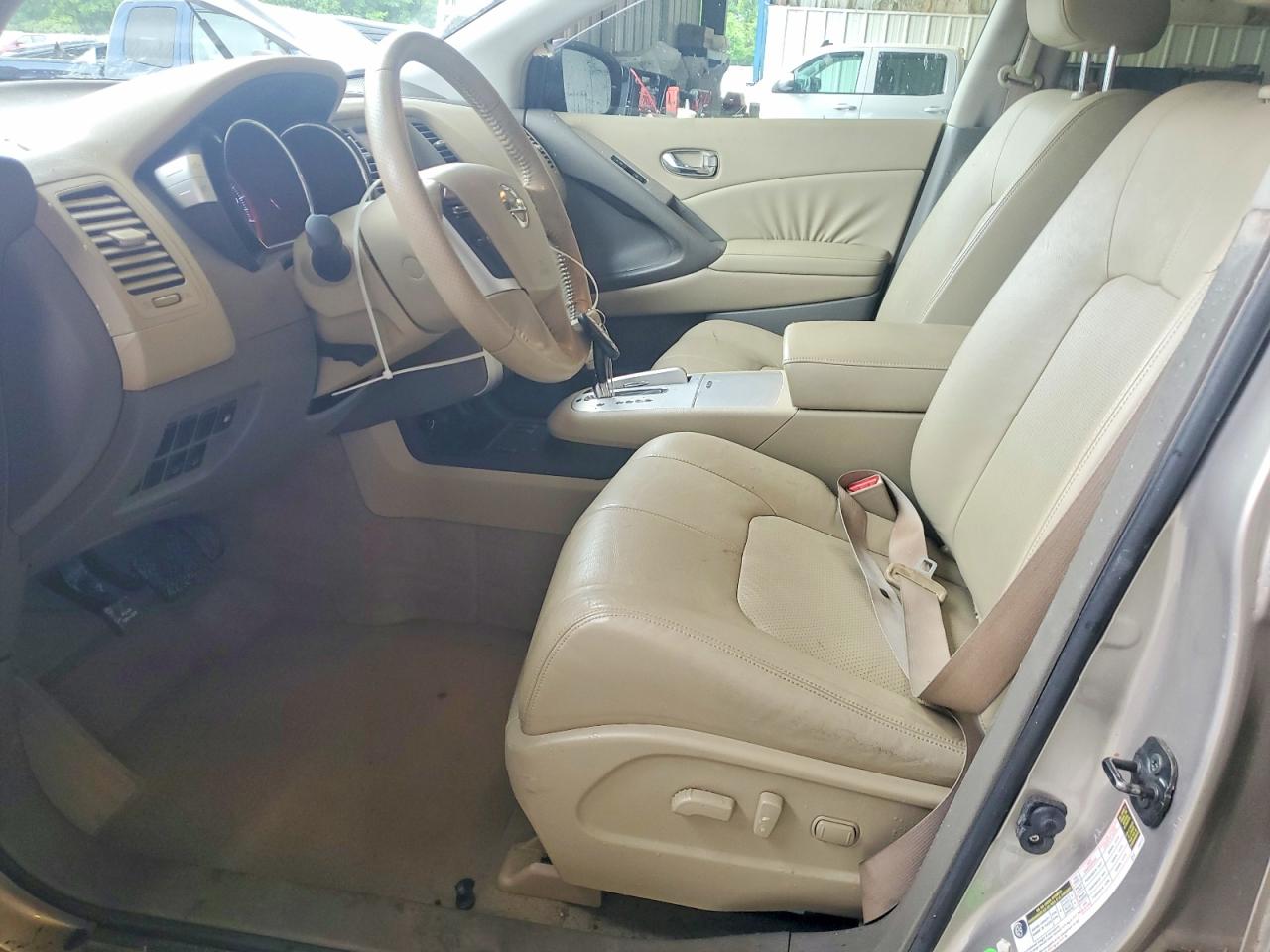 Nissan Murano S