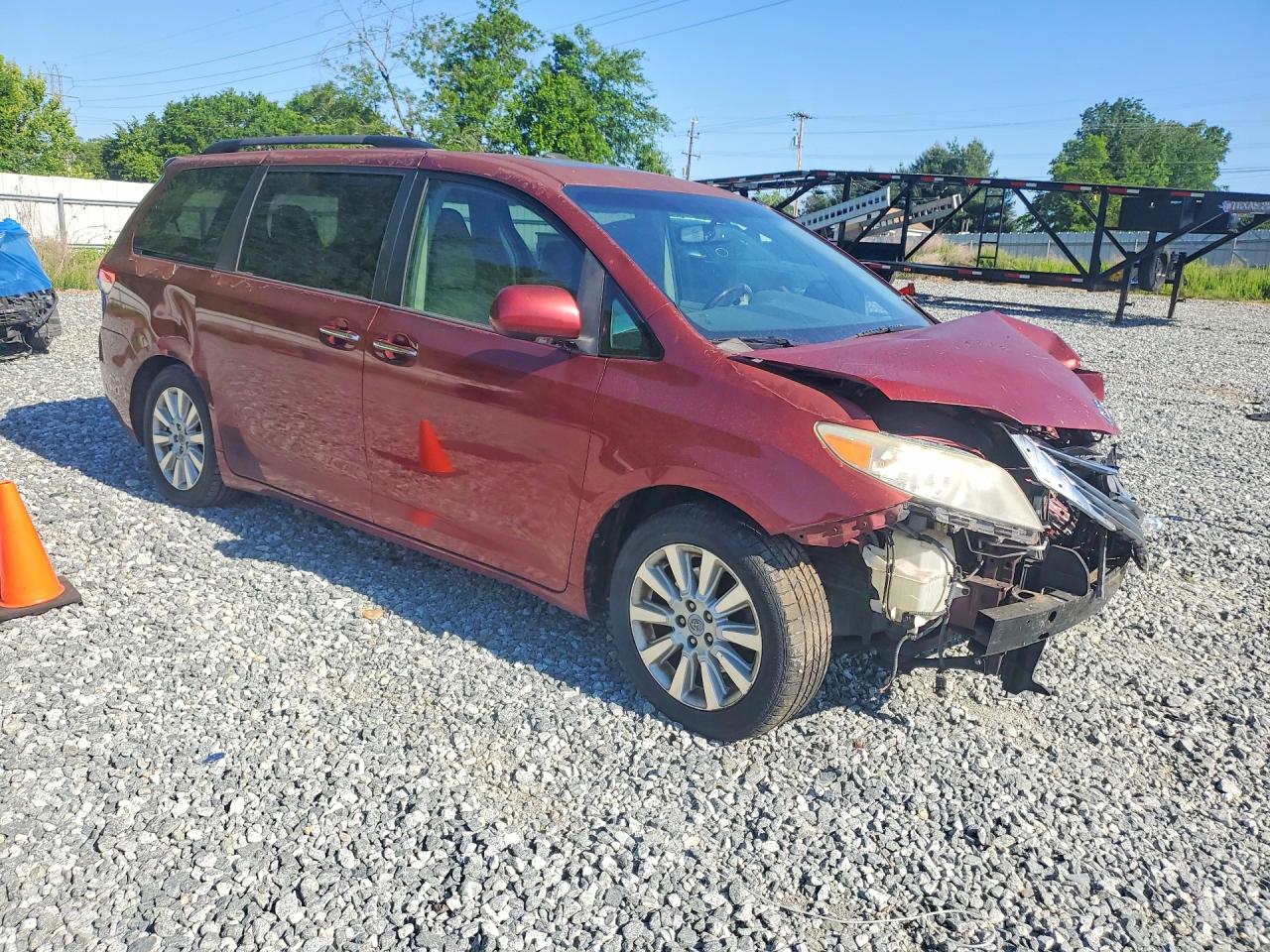Toyota Sienna Limited 7-passenger