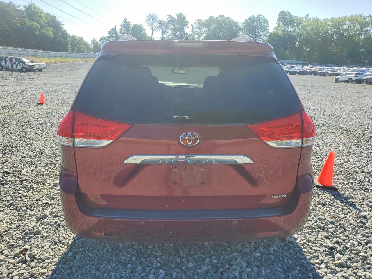 Toyota Sienna Limited 7-passenger
