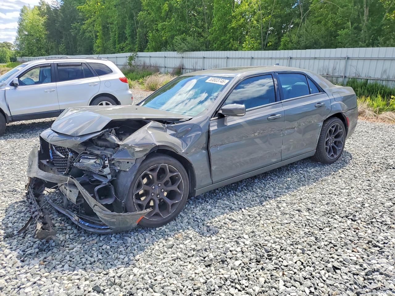 Salvage Chrysler 300 Image