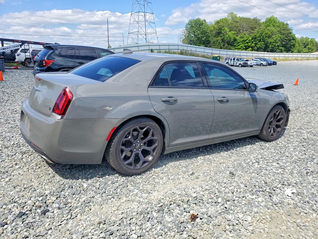 Chrysler 300 S