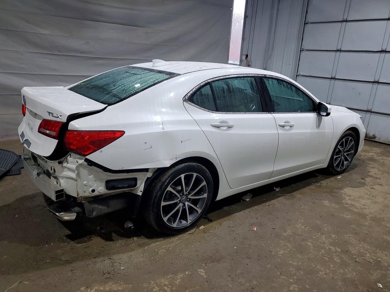 Acura TLX