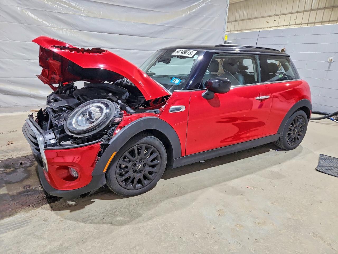 Salvage MINI Cooper Image