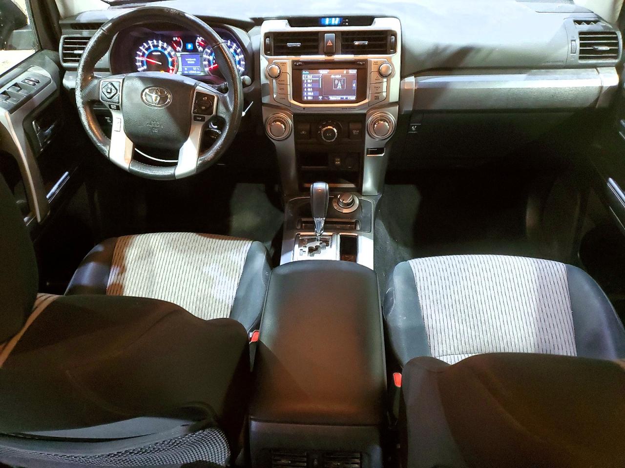 Toyota 4Runner Sr5