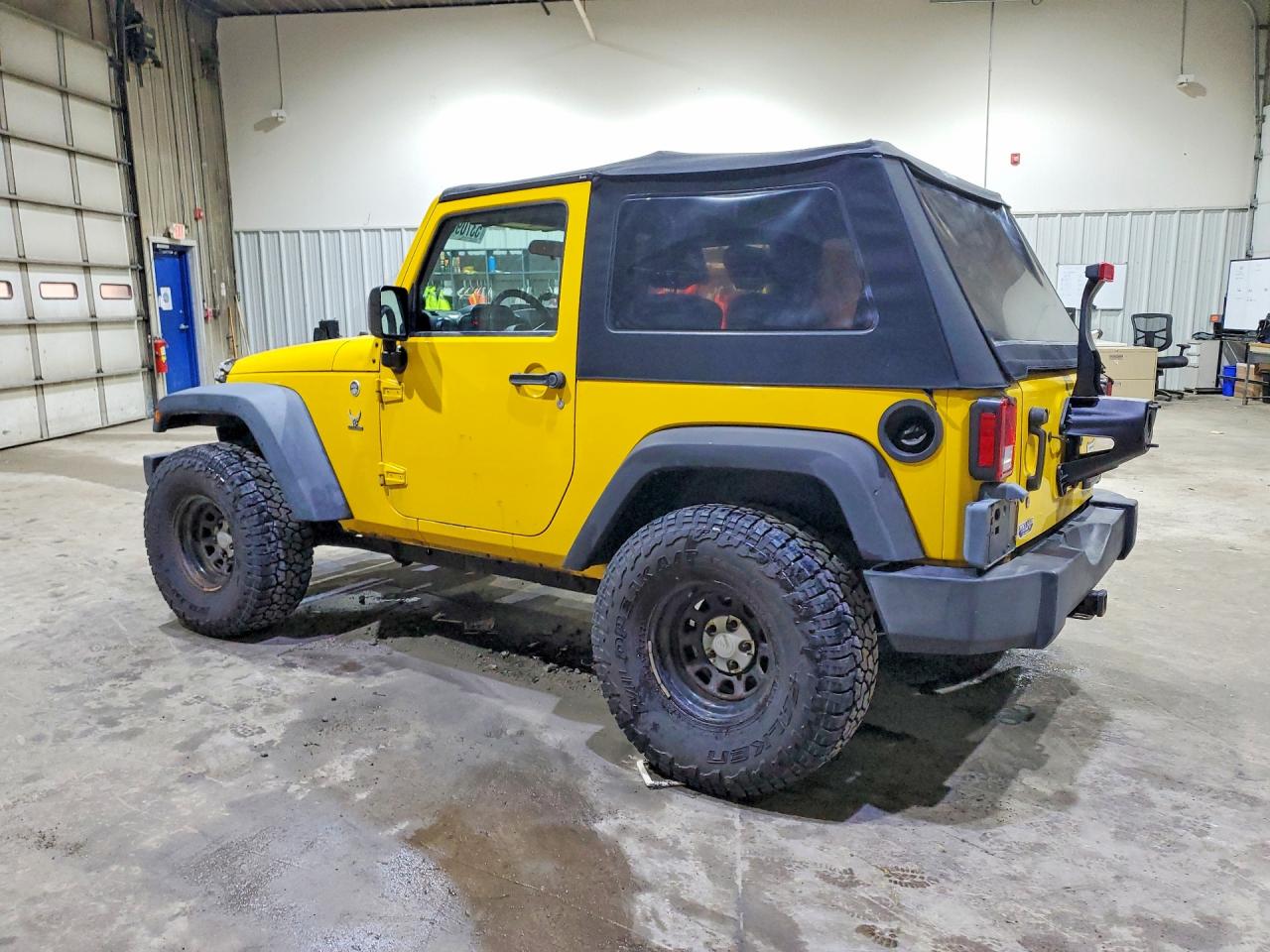 Jeep Wrangler X