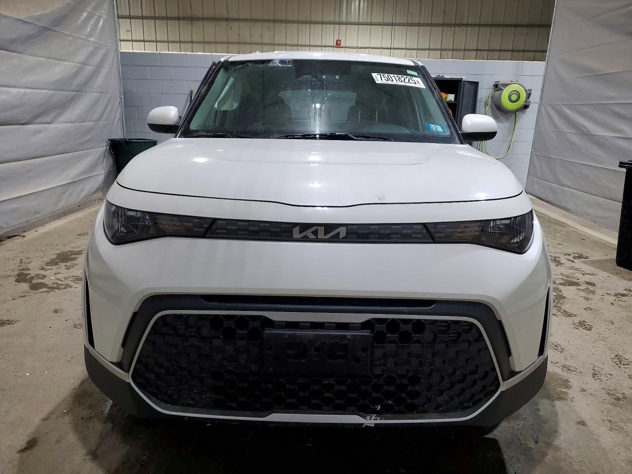 Kia Soul Lx