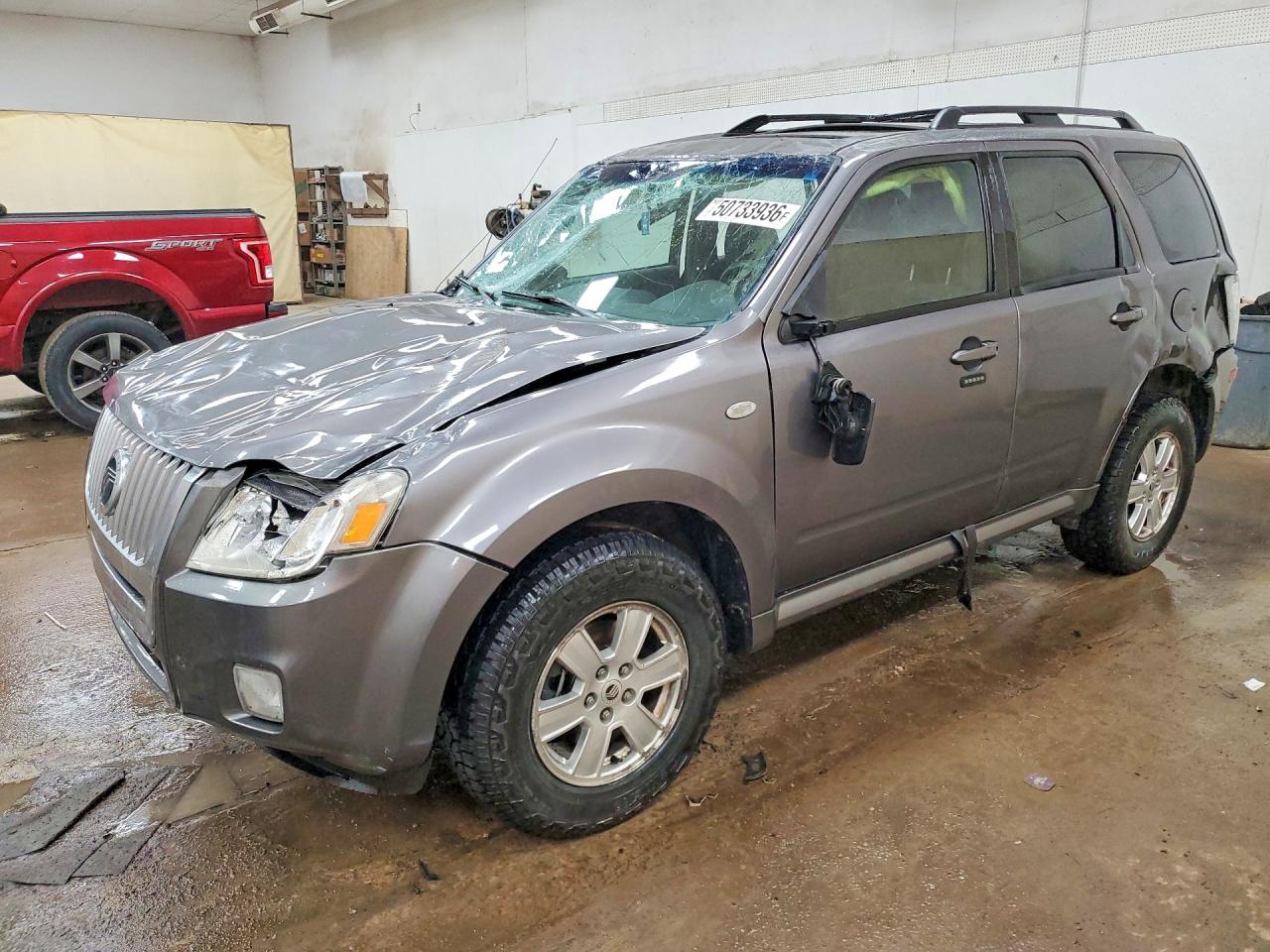 Salvage Mercury Mariner Image