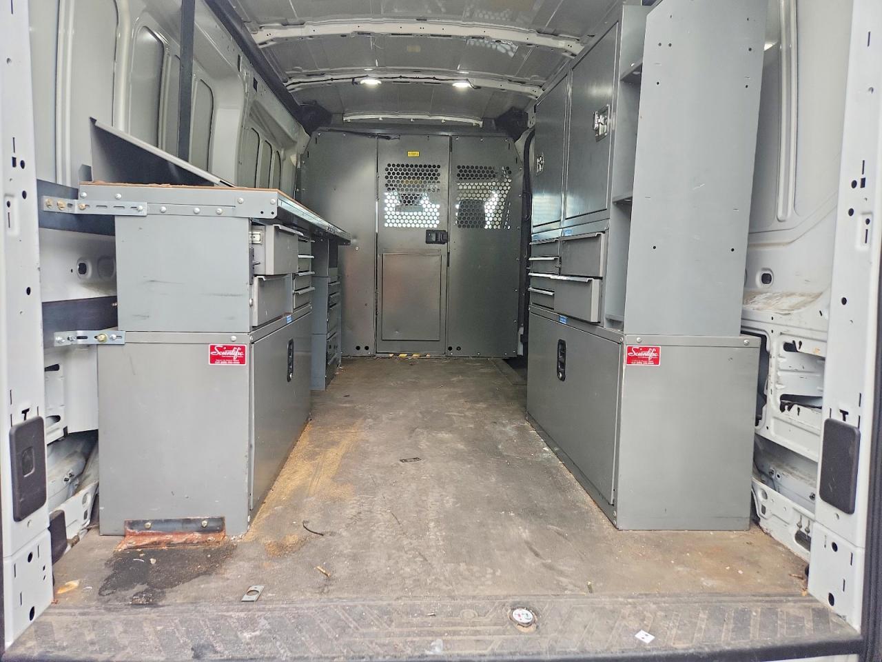 Ford Transit T-250