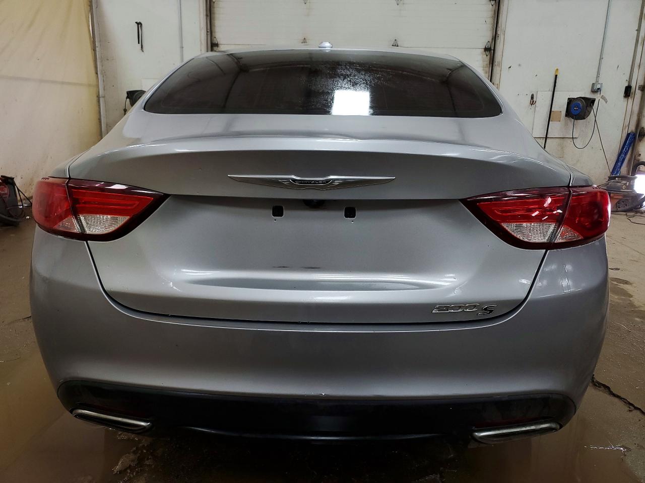 Chrysler 200 S