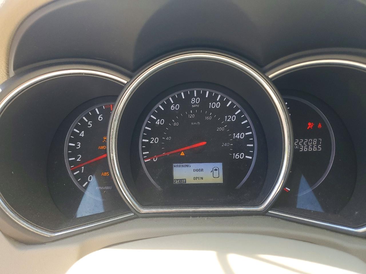 Nissan Murano S