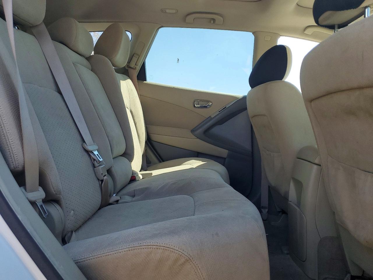 Nissan Murano S