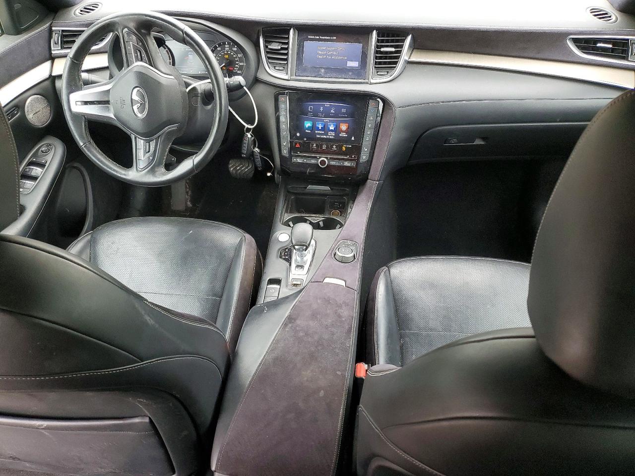 INFINITI Qx Essential