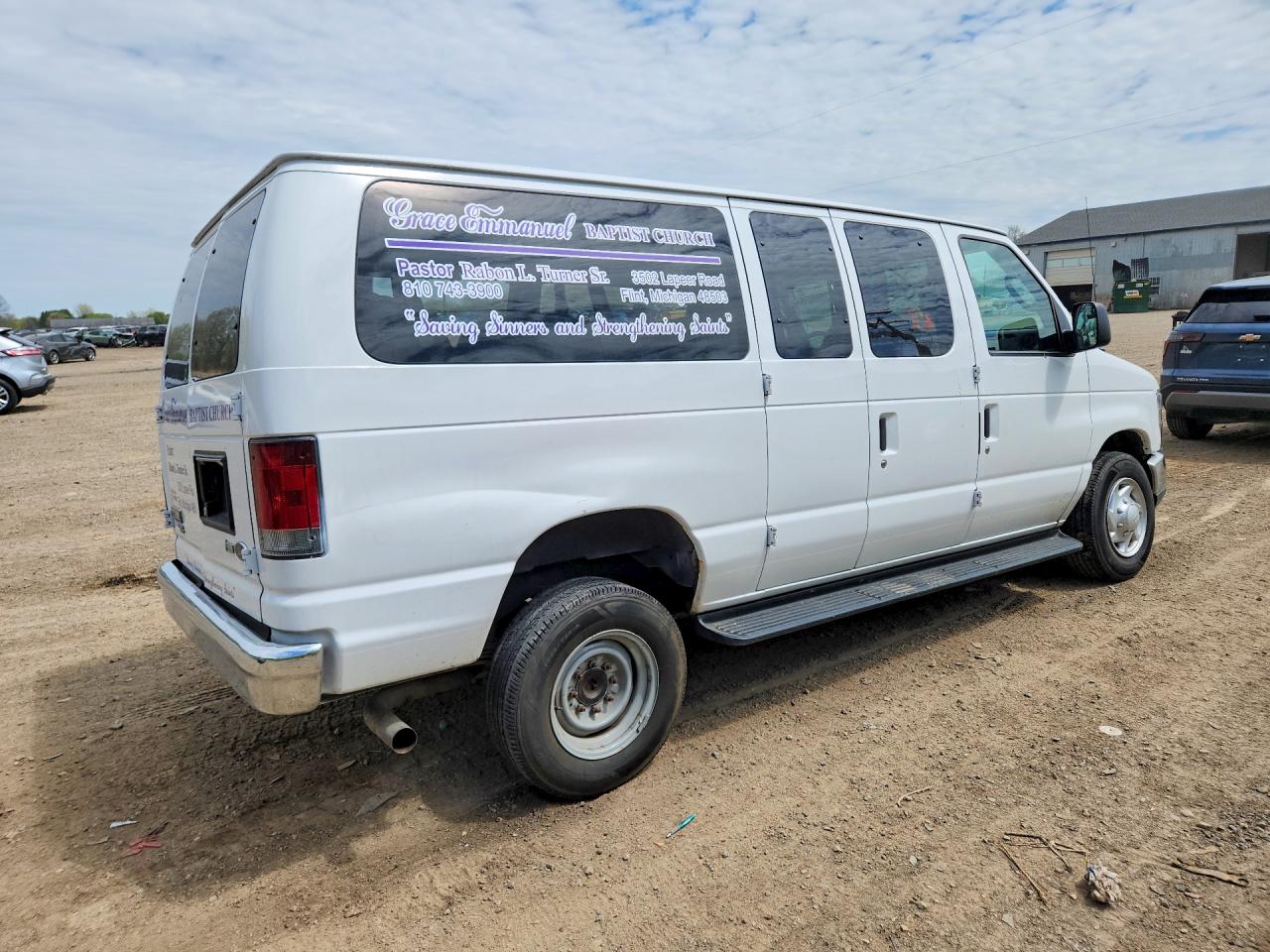 Ford Econoline E350 Super Duty Wagon