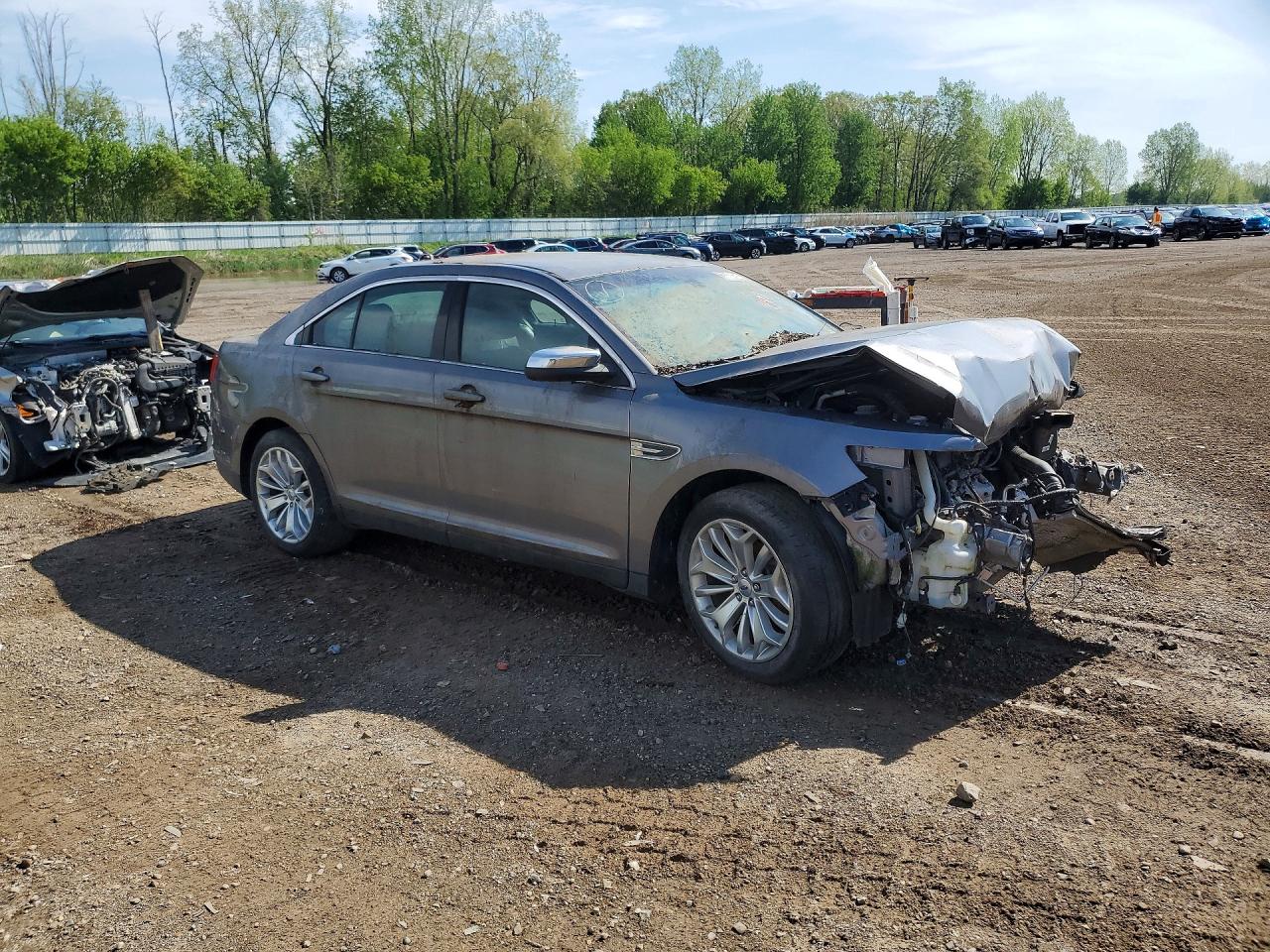 Ford Taurus Limited