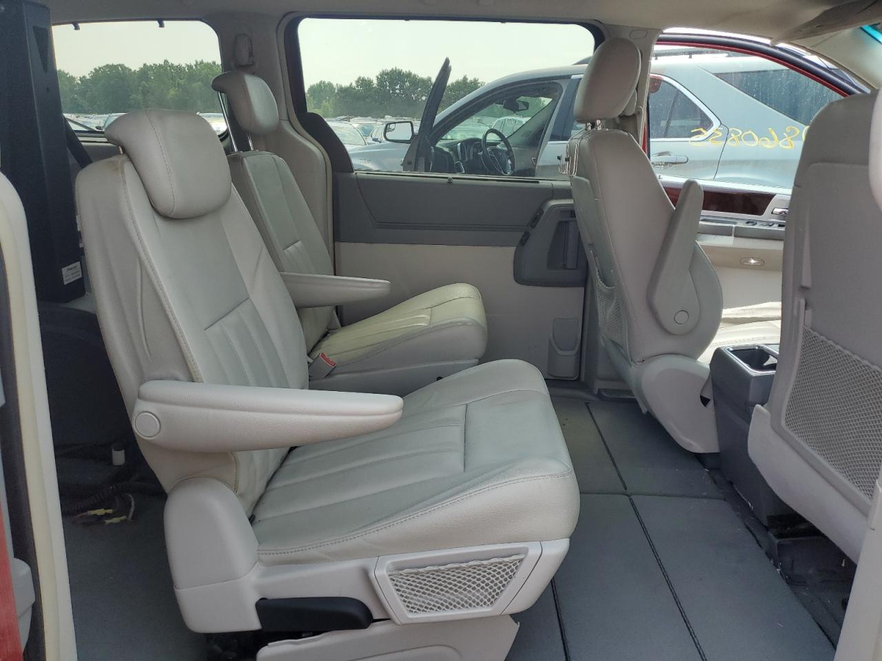 Chrysler Minivan Touring