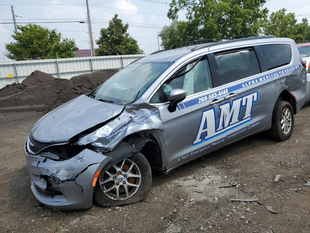 Salvage Chrysler Minivan Image