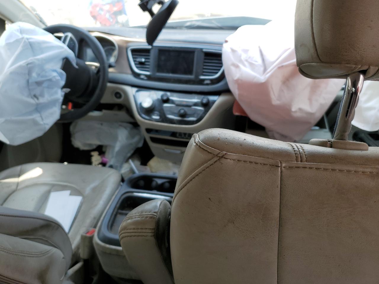 Chrysler Minivan Lxi