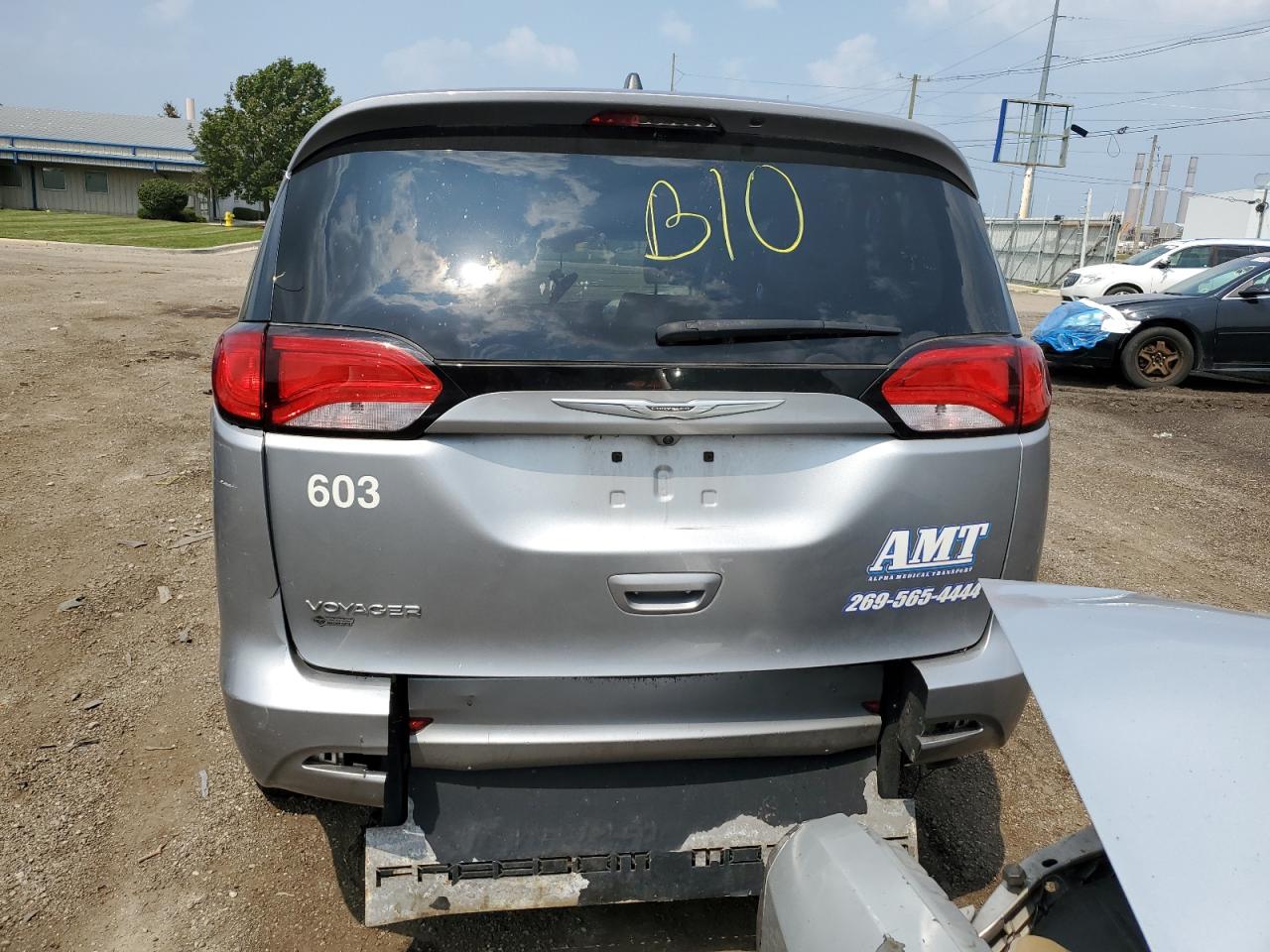 Chrysler Minivan Lxi