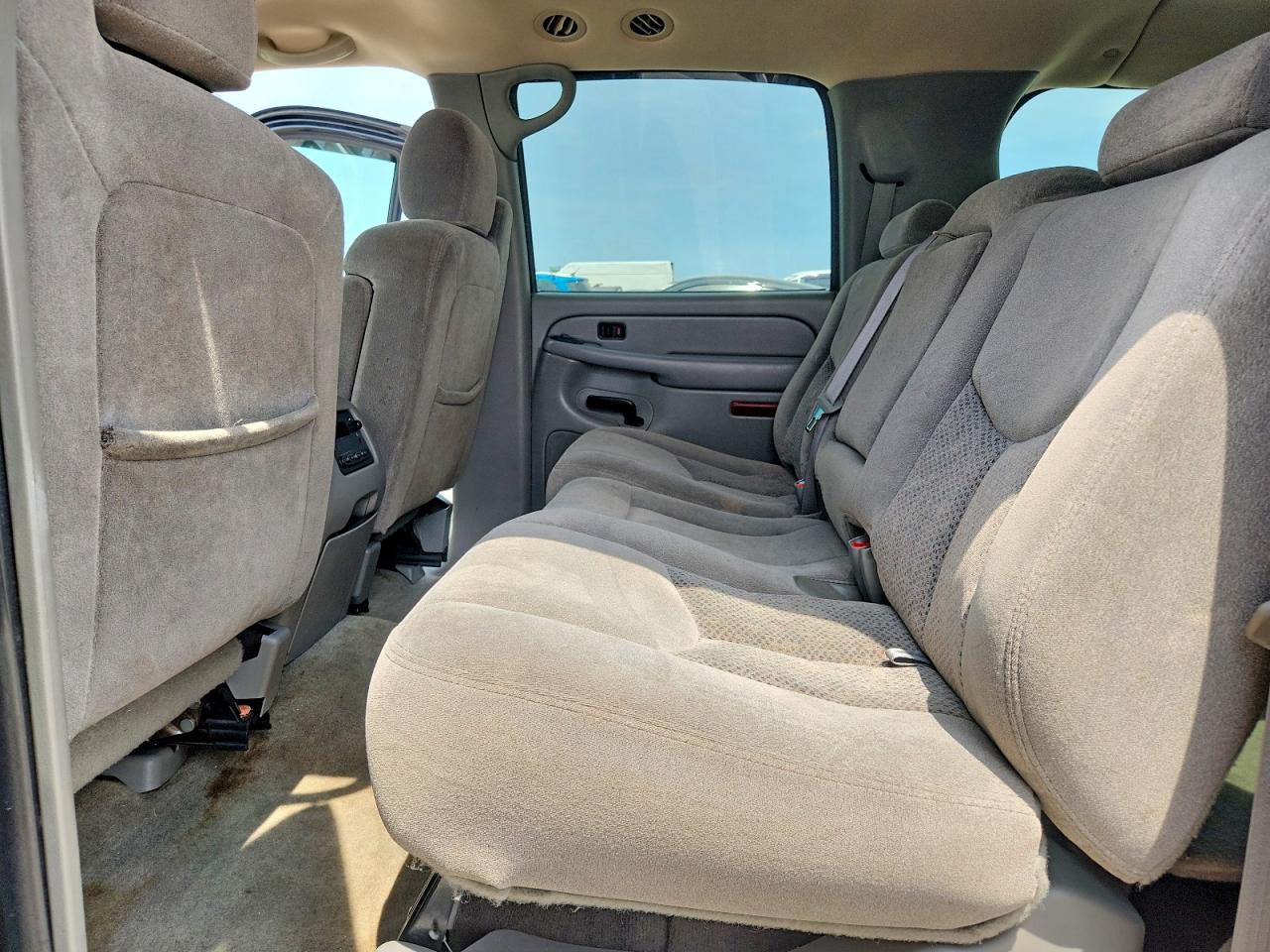 Chevrolet Suburban C1500