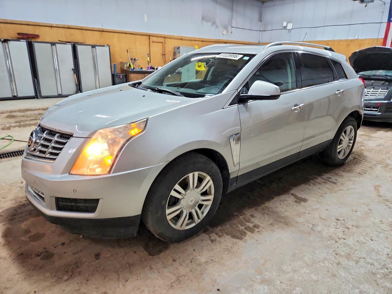 Salvage Cadillac SRX Image