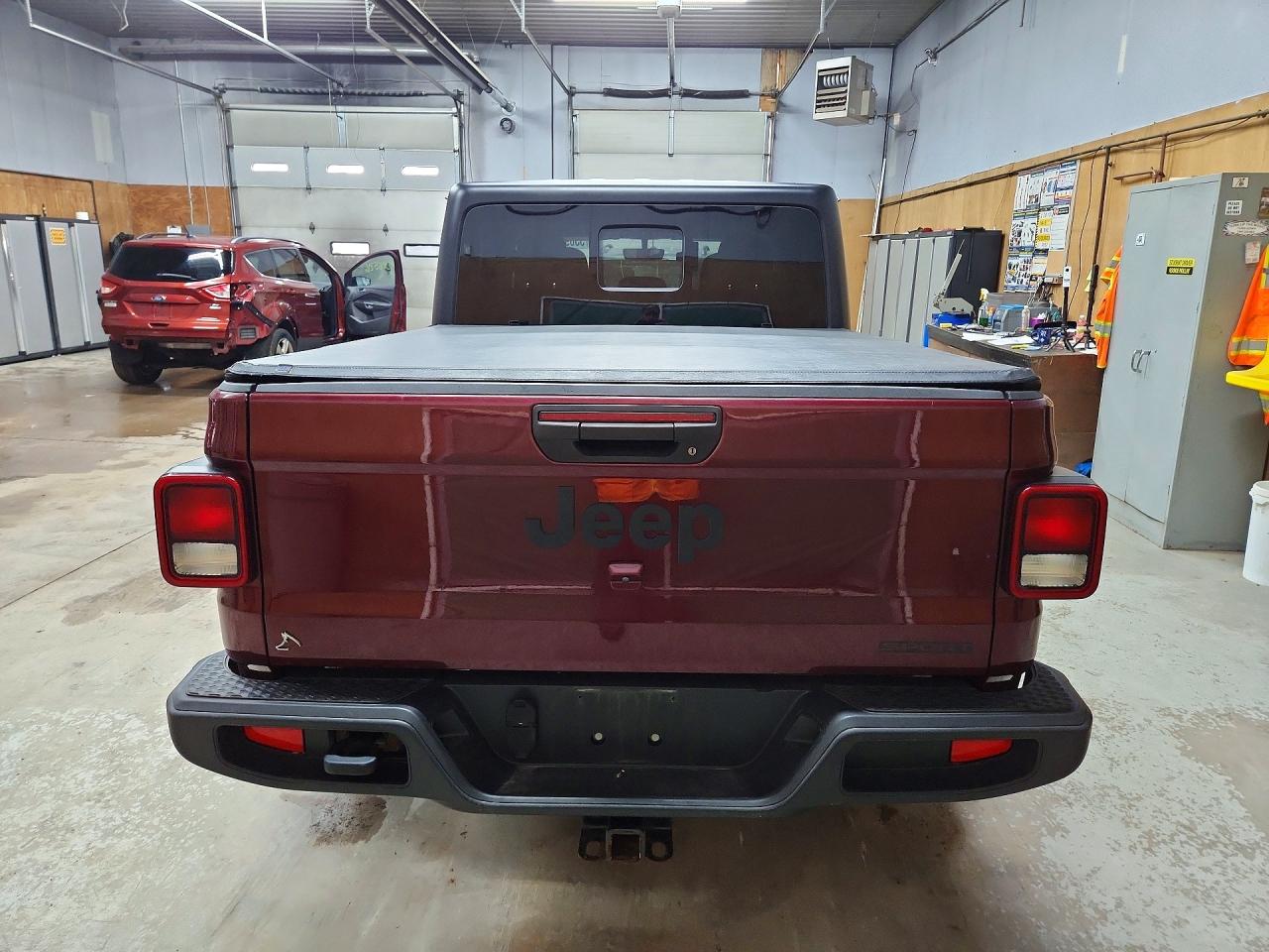 Jeep Gladiator Sport