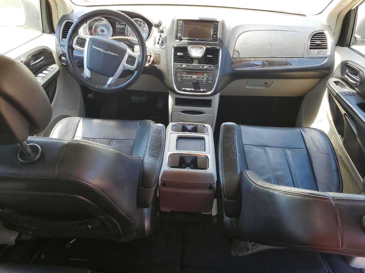 Chrysler Minivan Touring