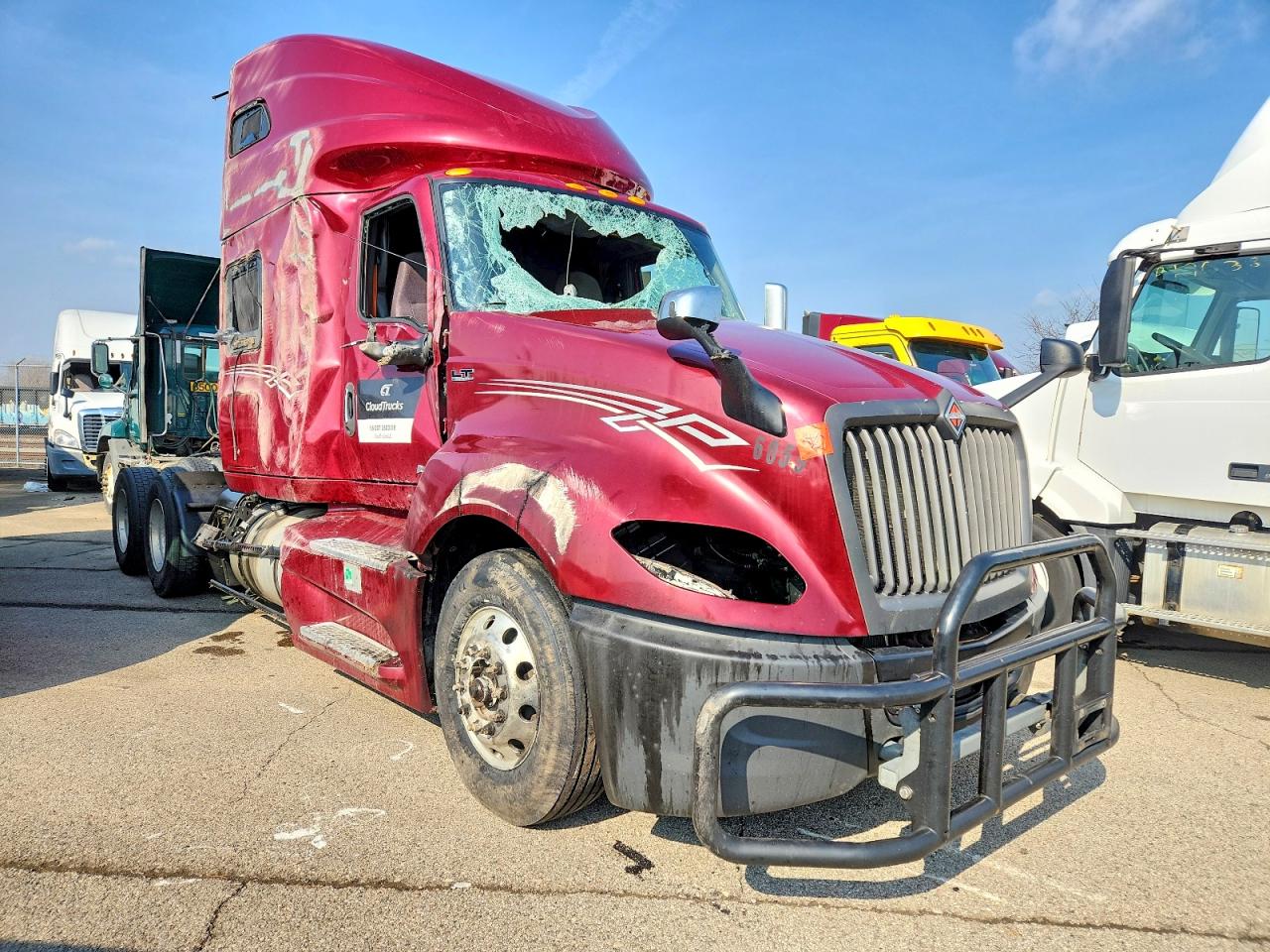 Salvage International Lt625 Image
