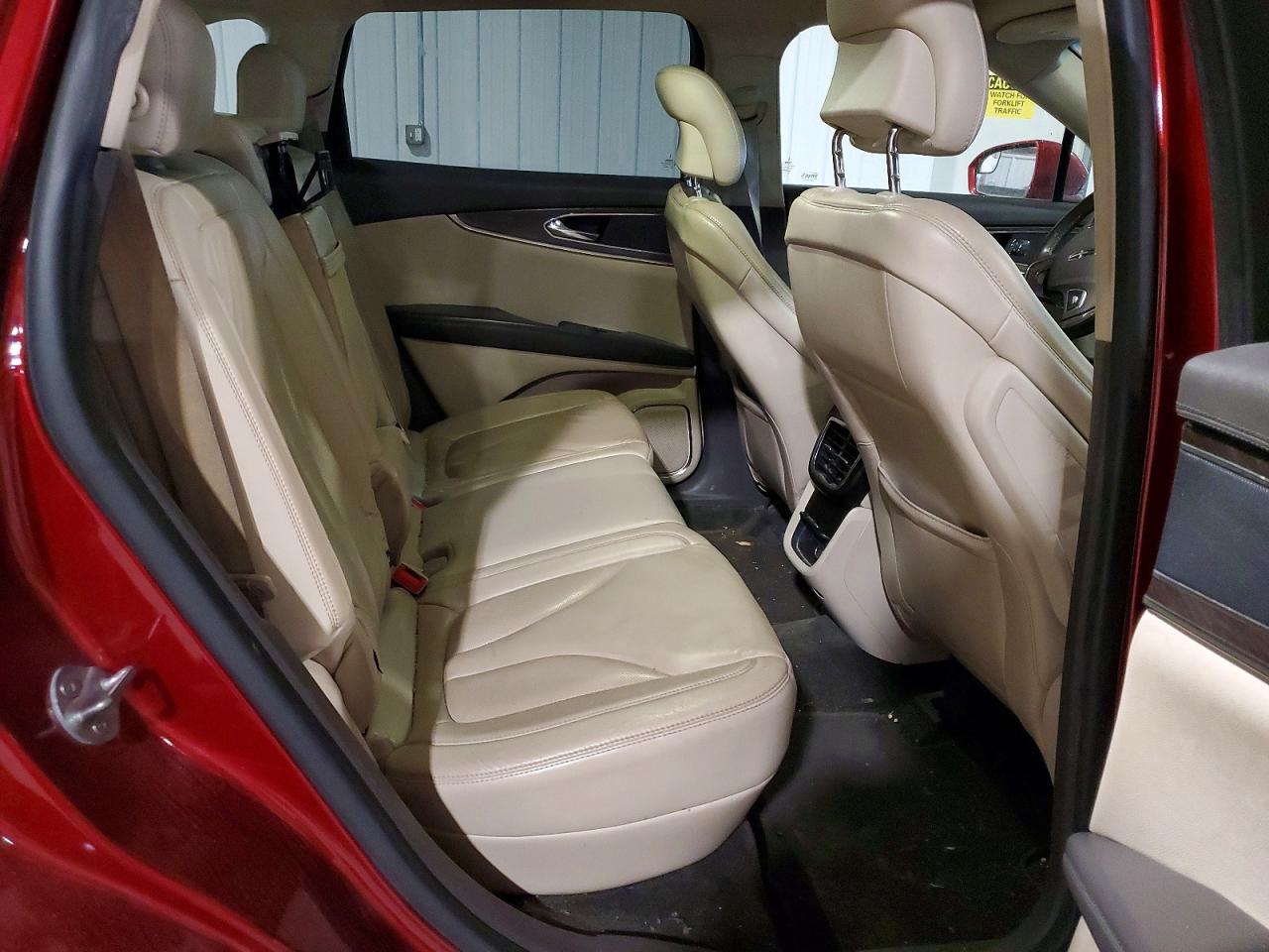 Lincoln MKX Select