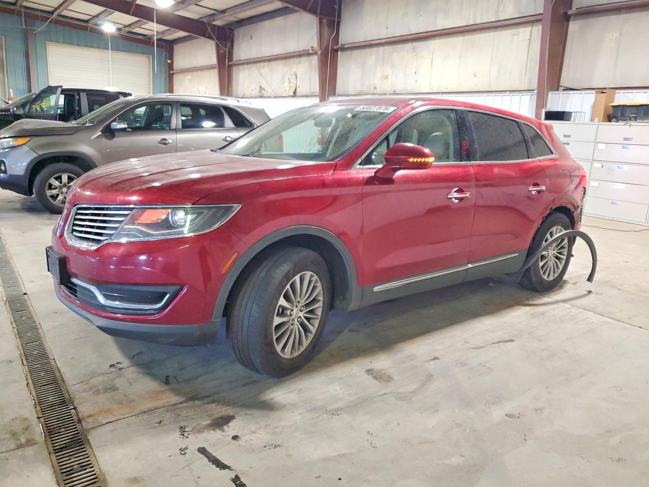 Salvage Lincoln MKX Image