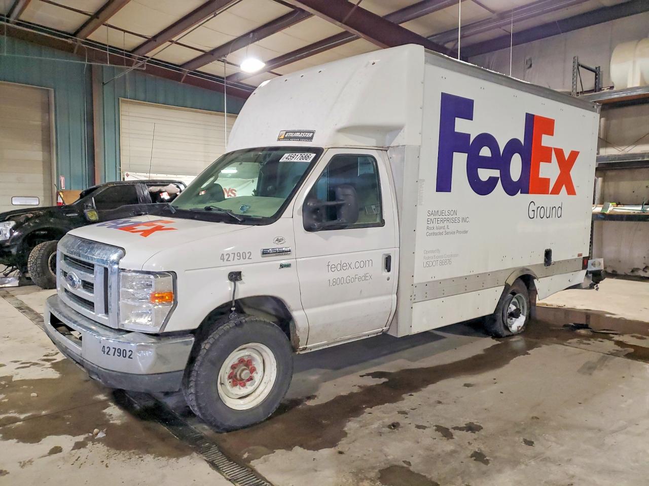 Salvage Ford Econoline Image