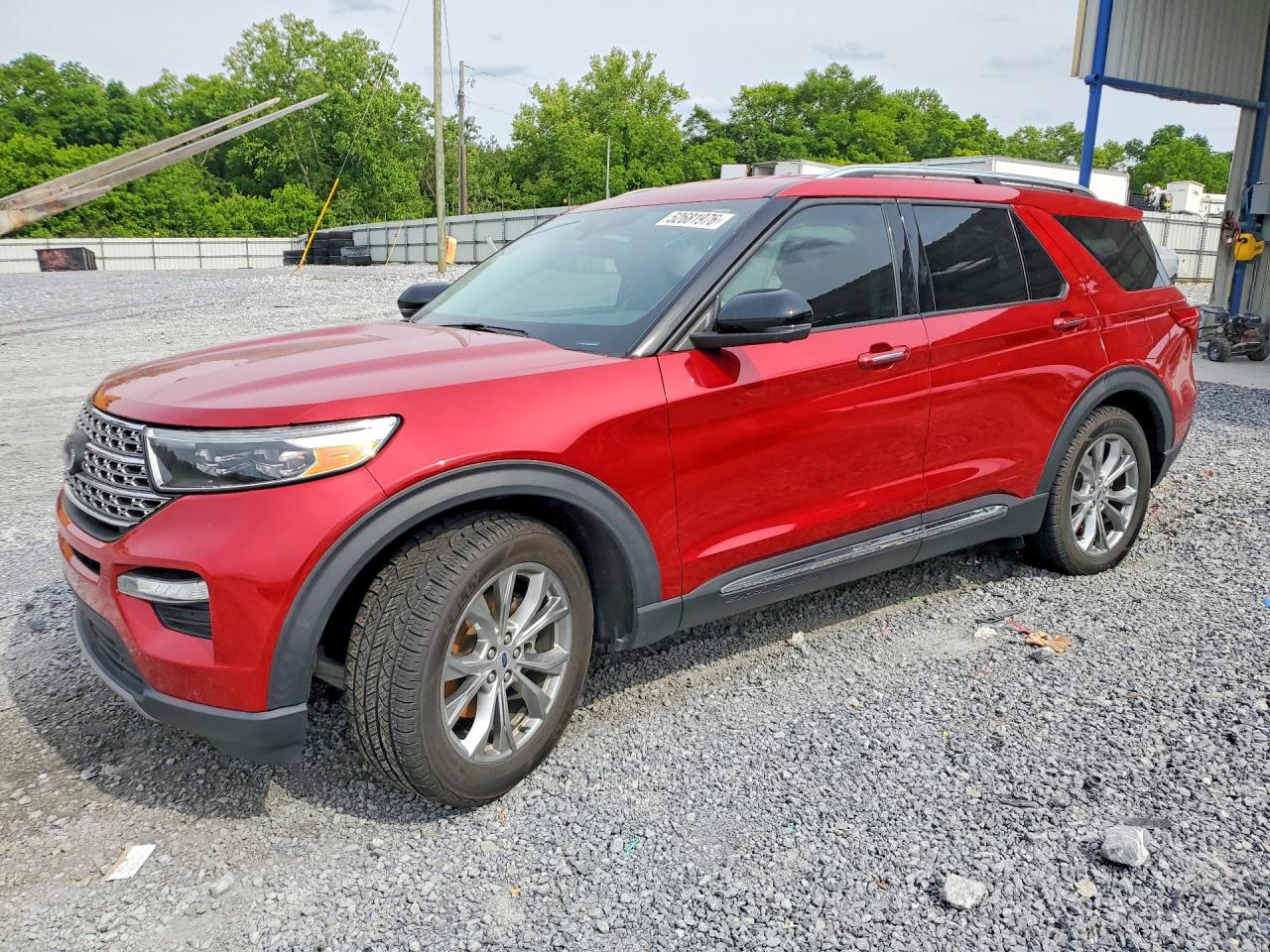 Salvage Ford Explorer Image
