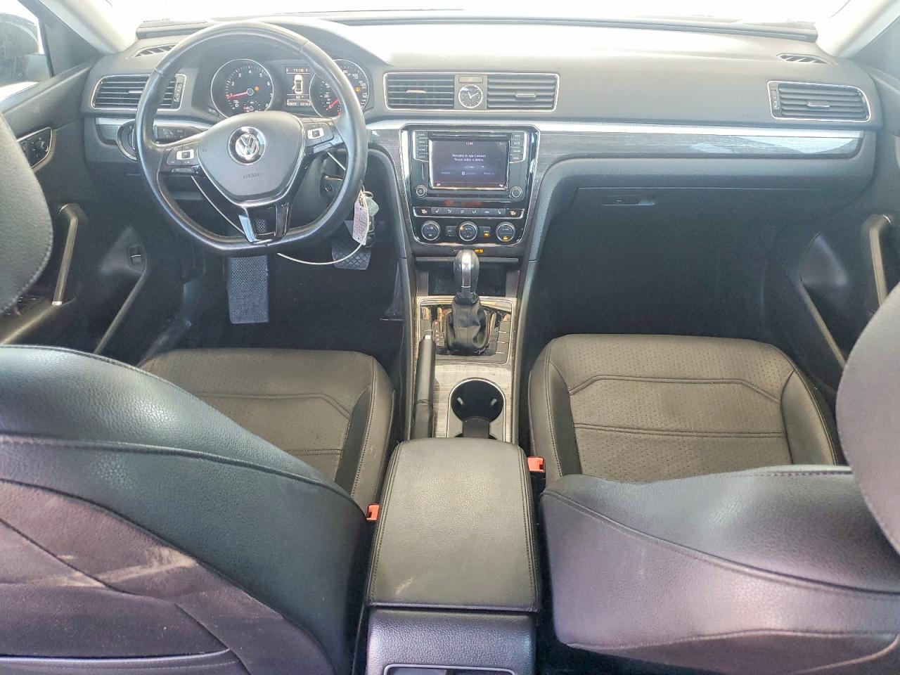 Volkswagen Passat Se
