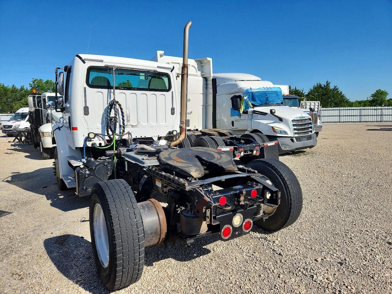 Freightliner M2