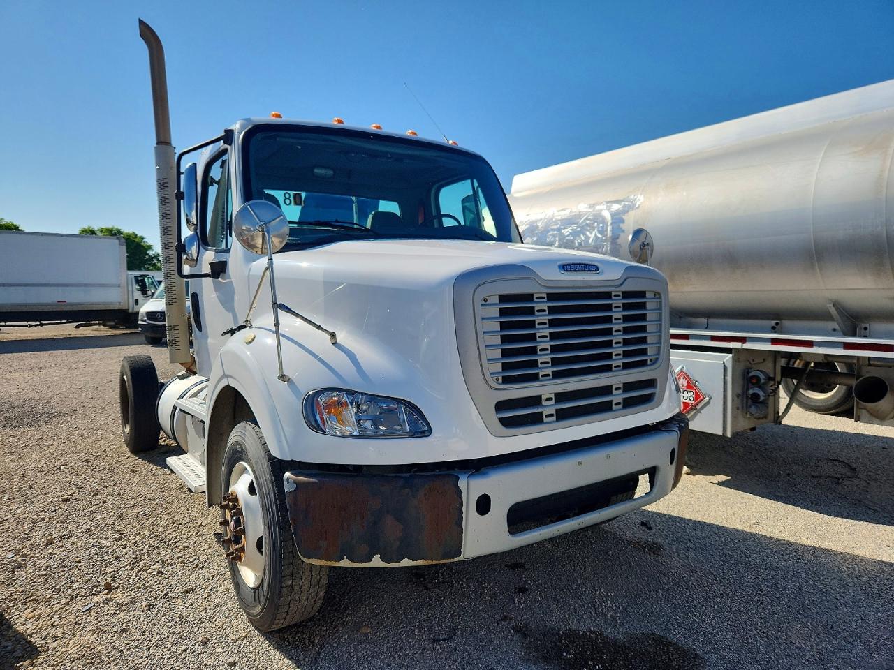Salvage Freightliner M2 Image