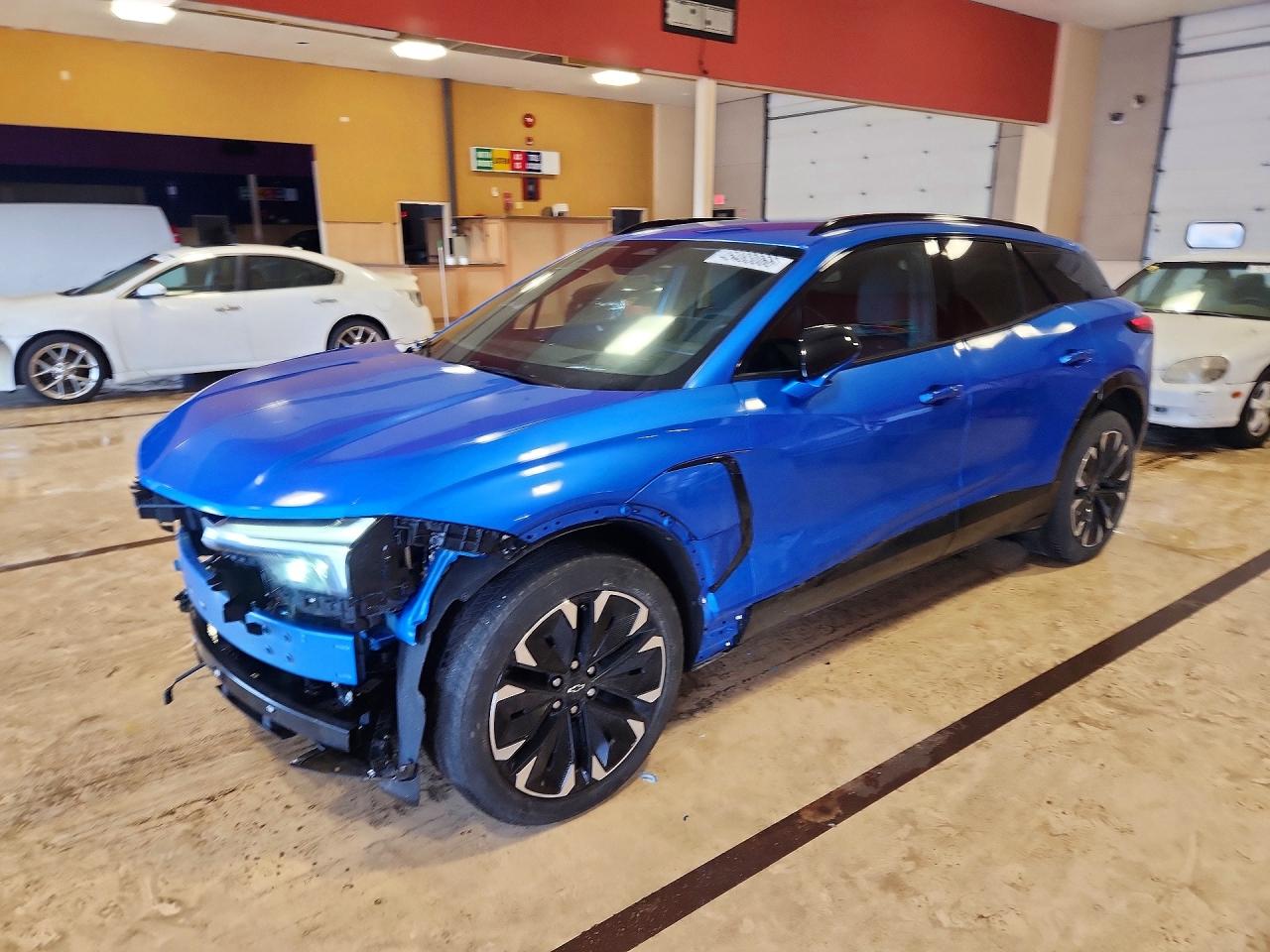 Salvage Chevrolet Blazer Image