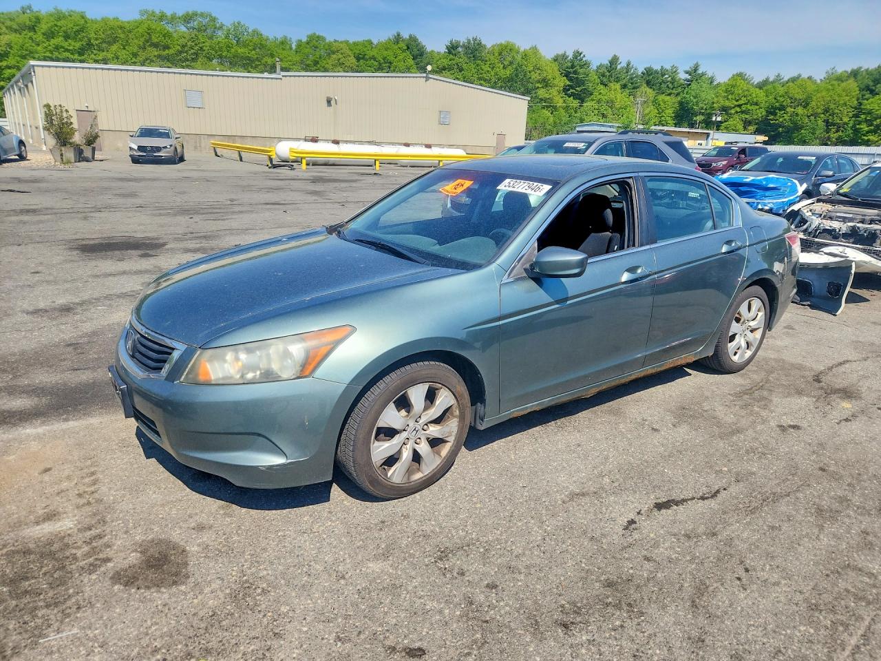Salvage Honda Accord Image