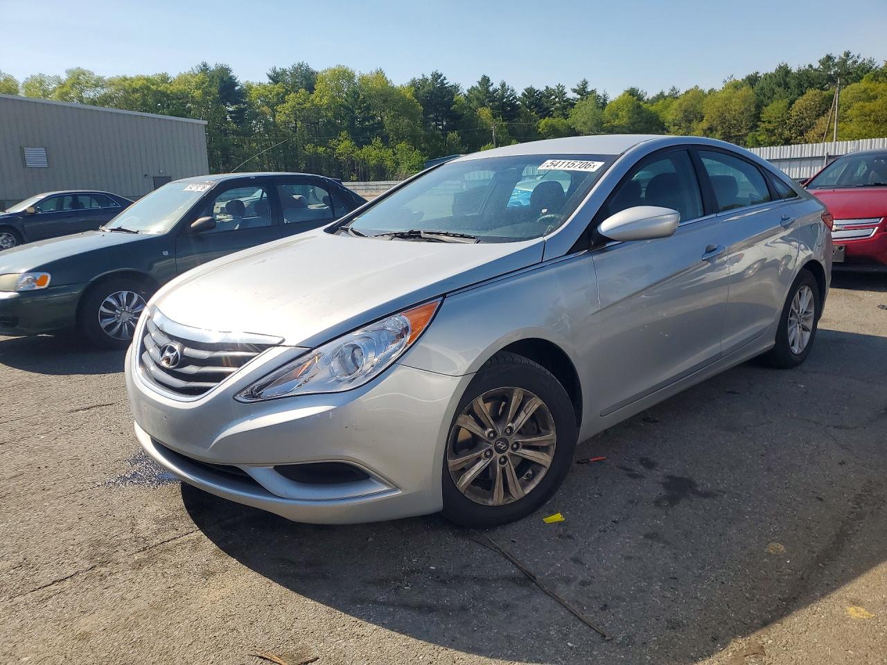 Salvage Hyundai SONATA Image