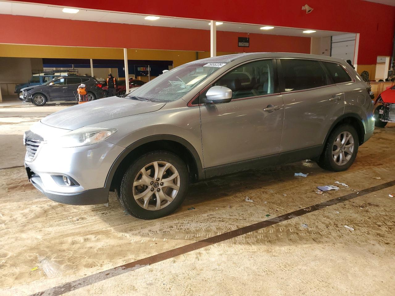 Salvage Mazda Cx Image
