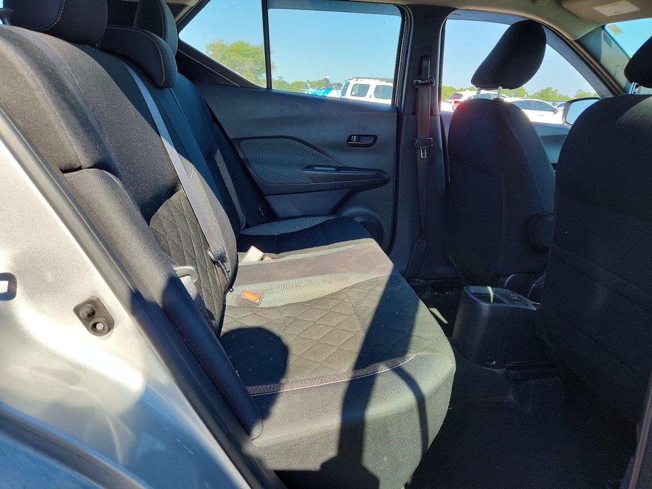 Nissan Kicks S