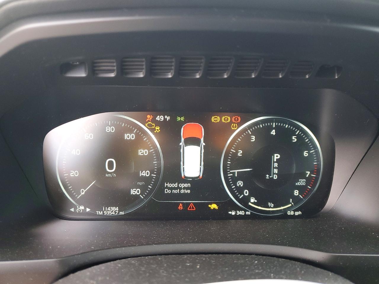 Volvo XC90 T6