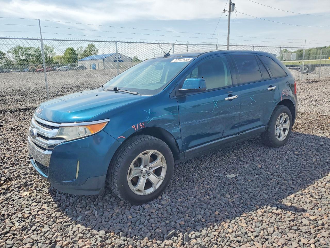 Salvage Ford Edge Image