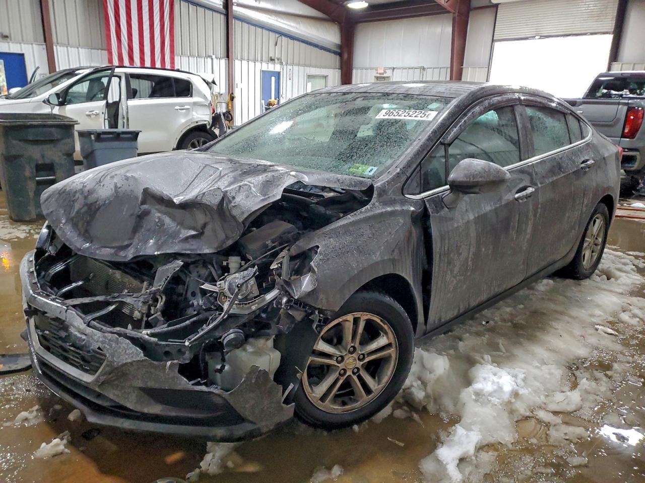 Salvage Chevrolet Cruze Image