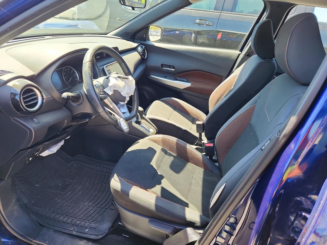 Nissan Kicks Sr