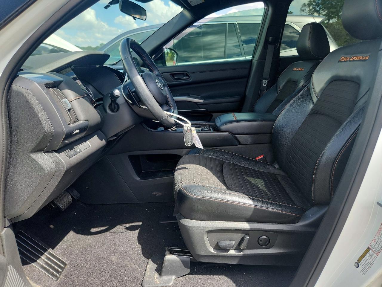 Nissan Pathfinder Rock Creek